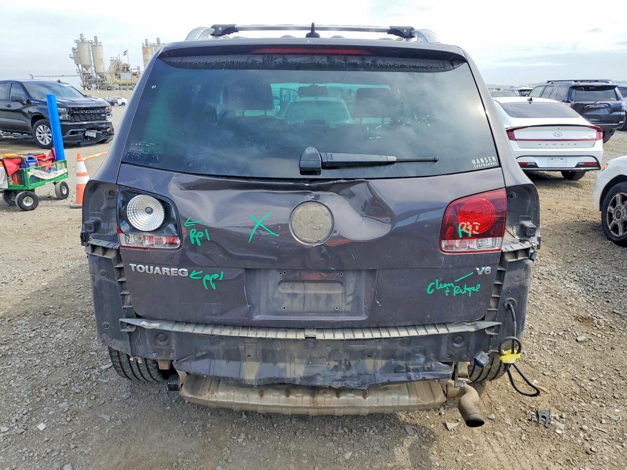 2010 VOLKSWAGEN TOUAREG V6 photo 6
