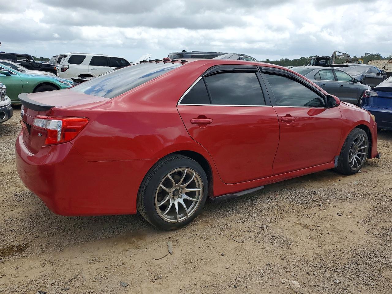 2012 TOYOTA CAMRY SE SPORT LIMITED EDITION photo 5