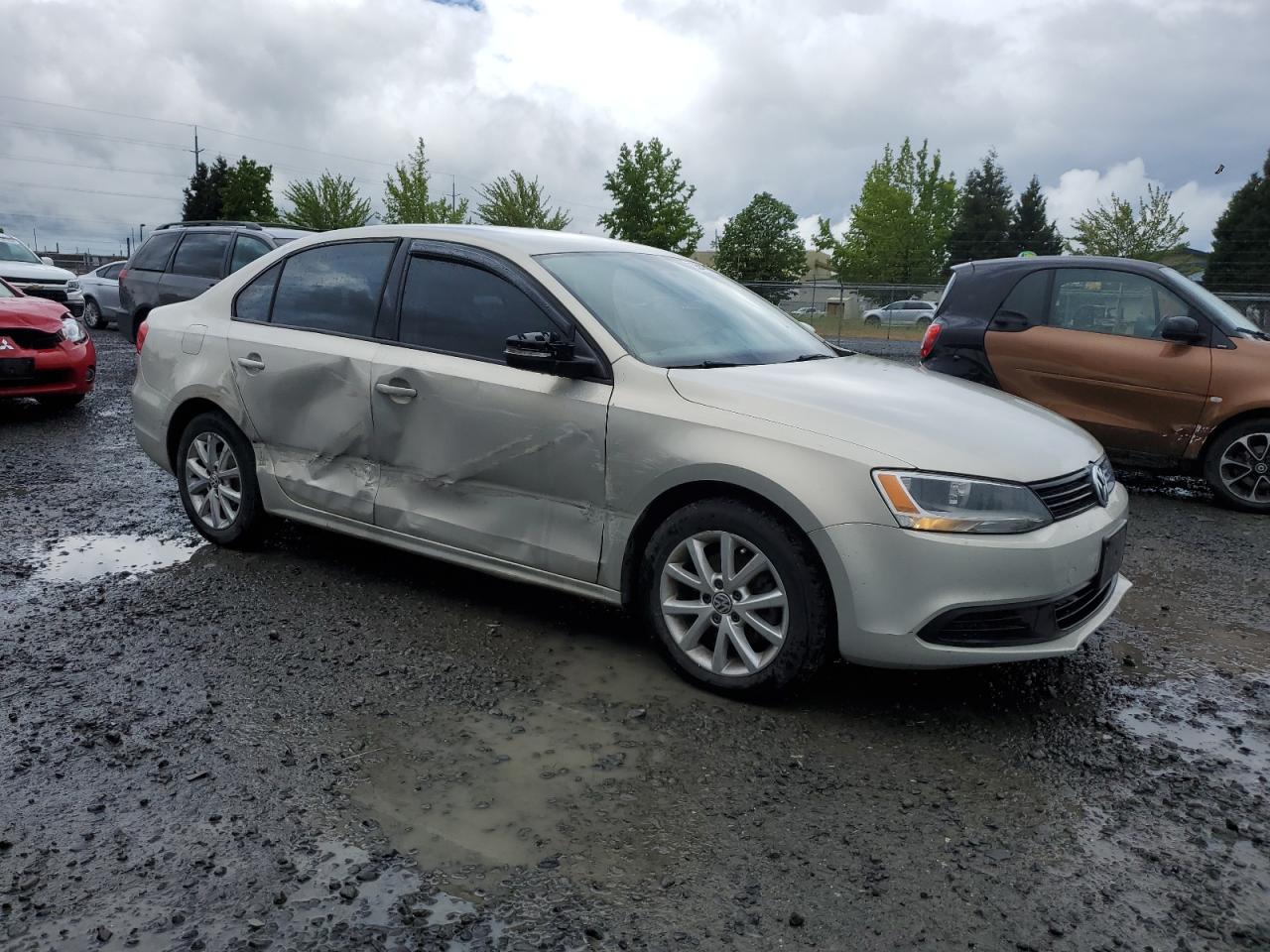 2011 VOLKSWAGEN JETTA SE photo 7