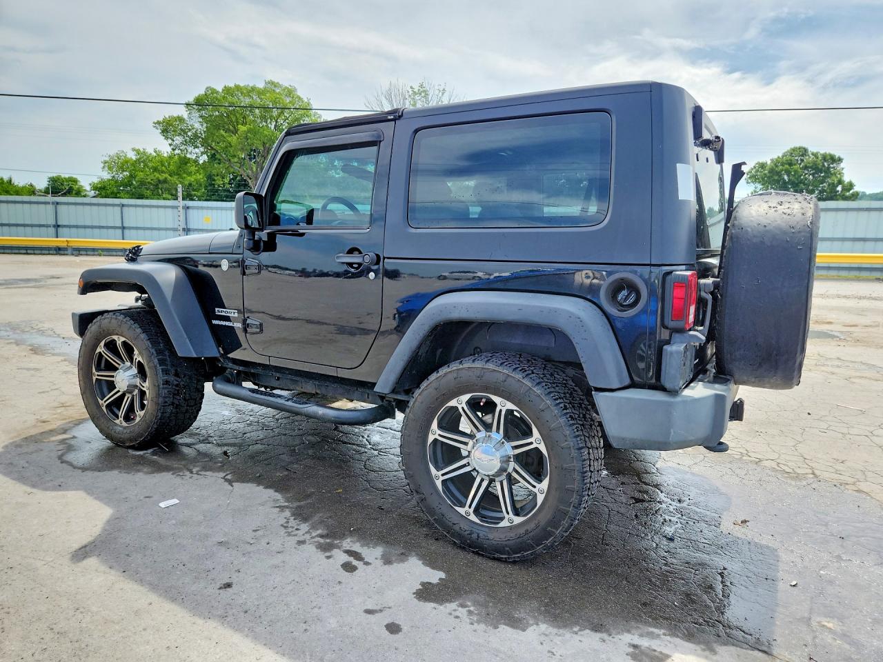 2010 JEEP WRANGLER SPORT photo 4