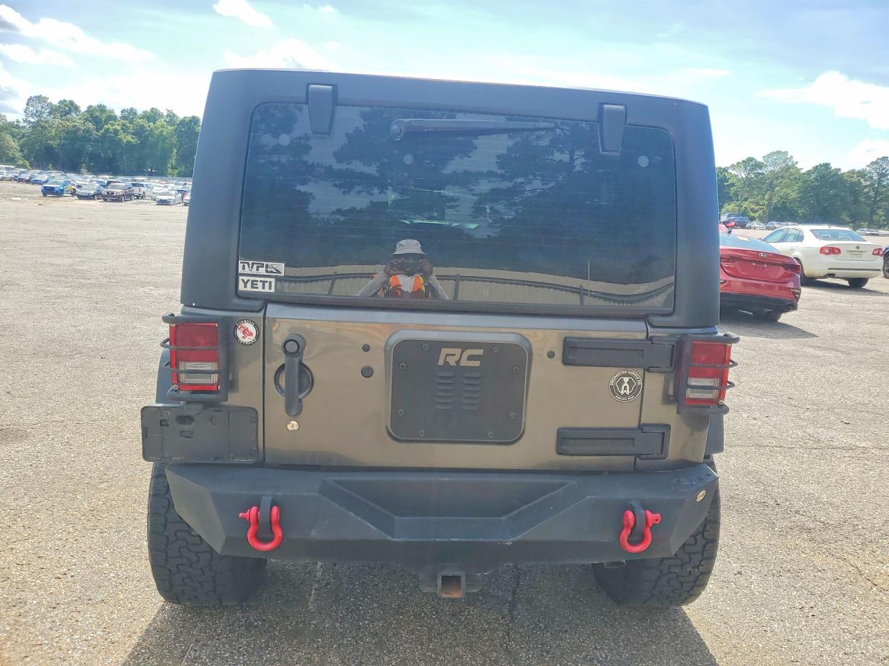 2016 JEEP WRANGLER UNLIMITED SPORT photo 16