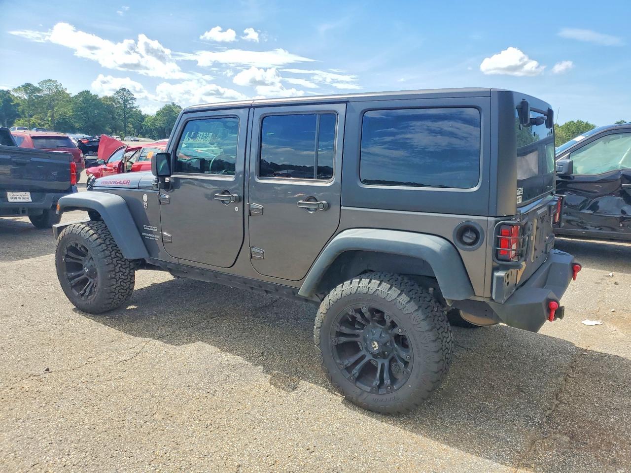 2016 JEEP WRANGLER UNLIMITED SPORT photo 4