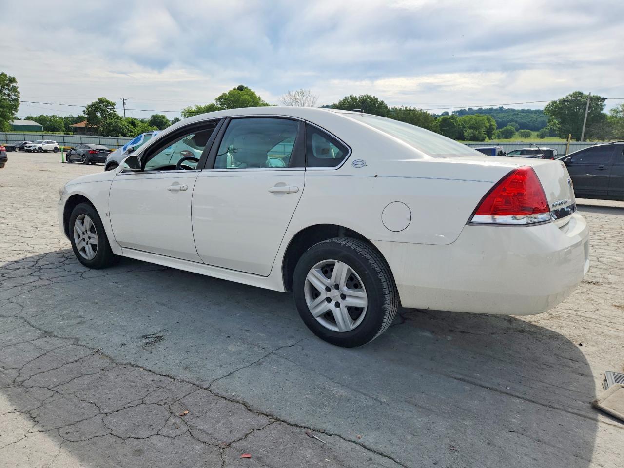 2009 CHEVROLET IMPALA LS photo 3