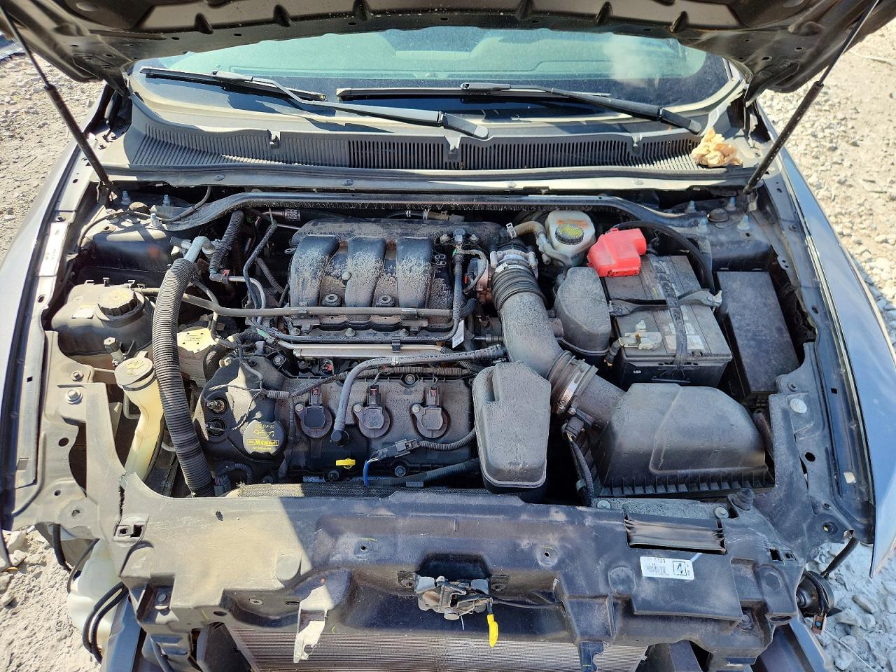 2014 FORD TAURUS SEL photo 21