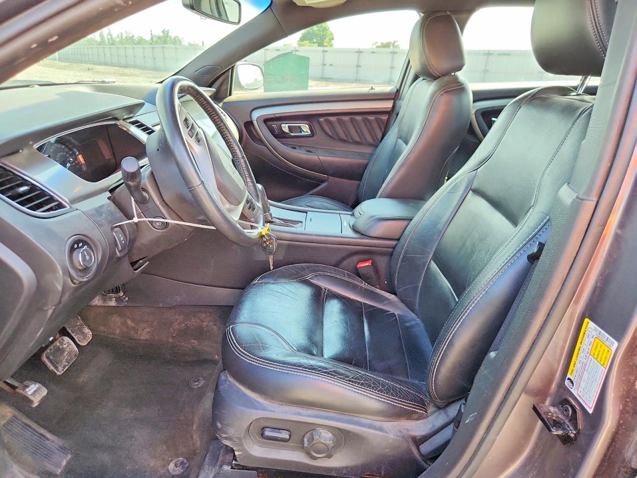 2014 FORD TAURUS SEL photo 13