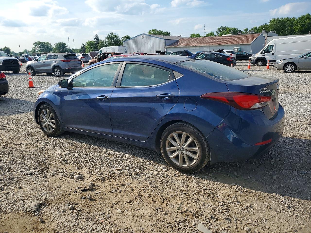 2015 HYUNDAI ELANTRA SE photo 3