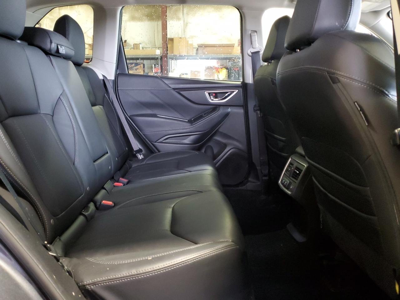 2024 SUBARU FORESTER TOURING photo 31