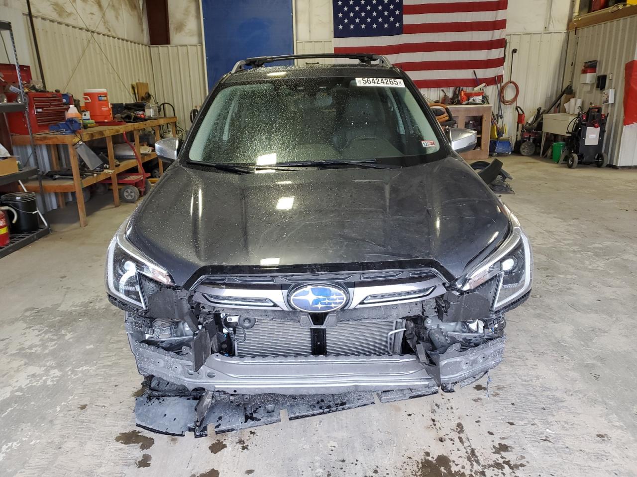 2024 SUBARU FORESTER TOURING photo 13