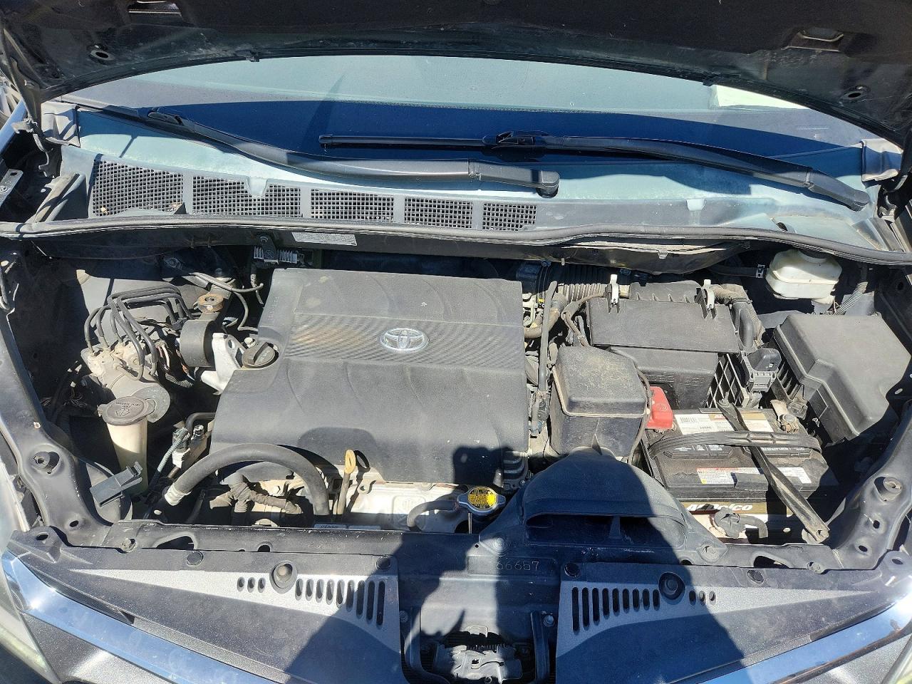 2015 TOYOTA SIENNA LIMITED PREMIUM 7-PASSENGER photo 23