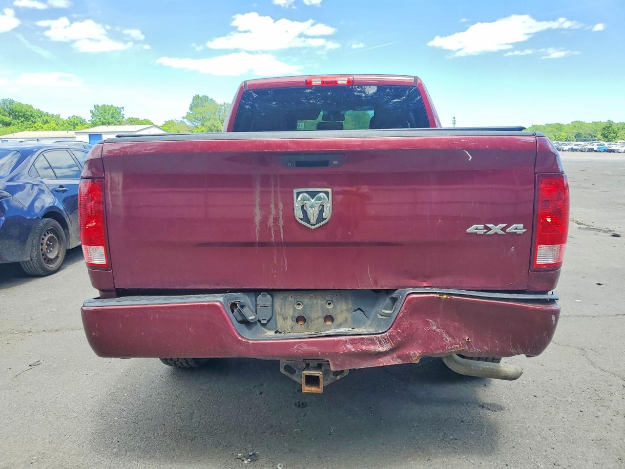 2018 RAM 1500 ST photo 11