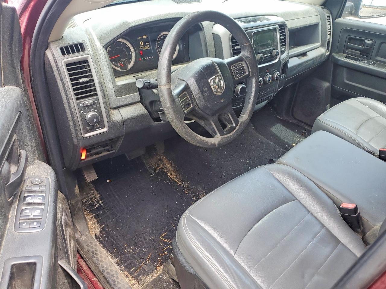 2018 RAM 1500 ST photo 15