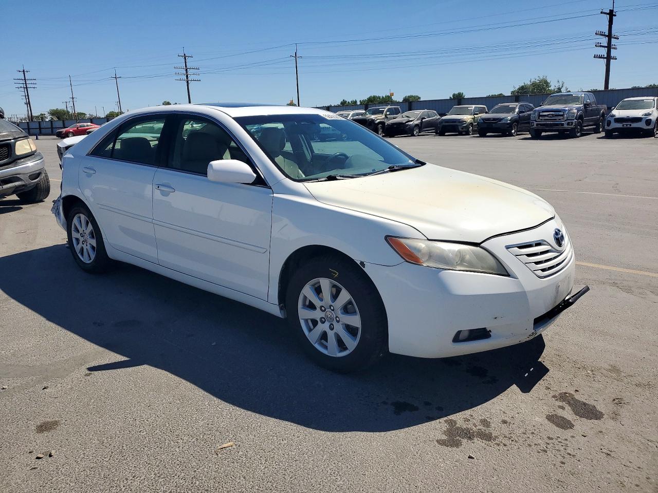 2009 TOYOTA CAMRY XLE V6 photo 4