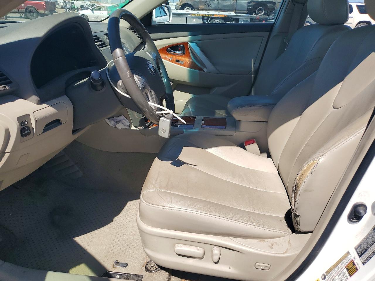 2009 TOYOTA CAMRY XLE V6 photo 7
