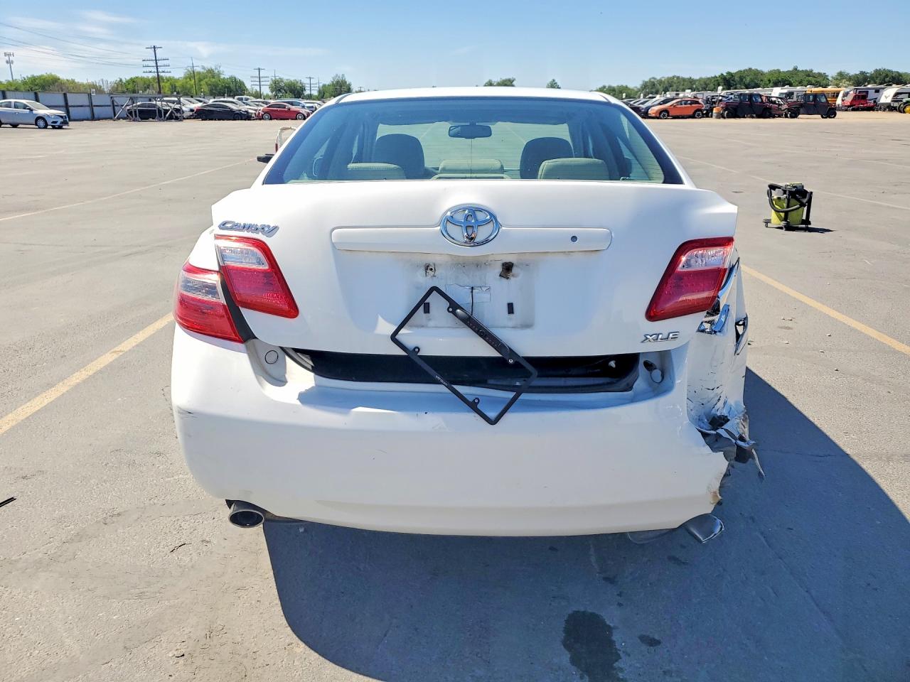 2009 TOYOTA CAMRY XLE V6 photo 6