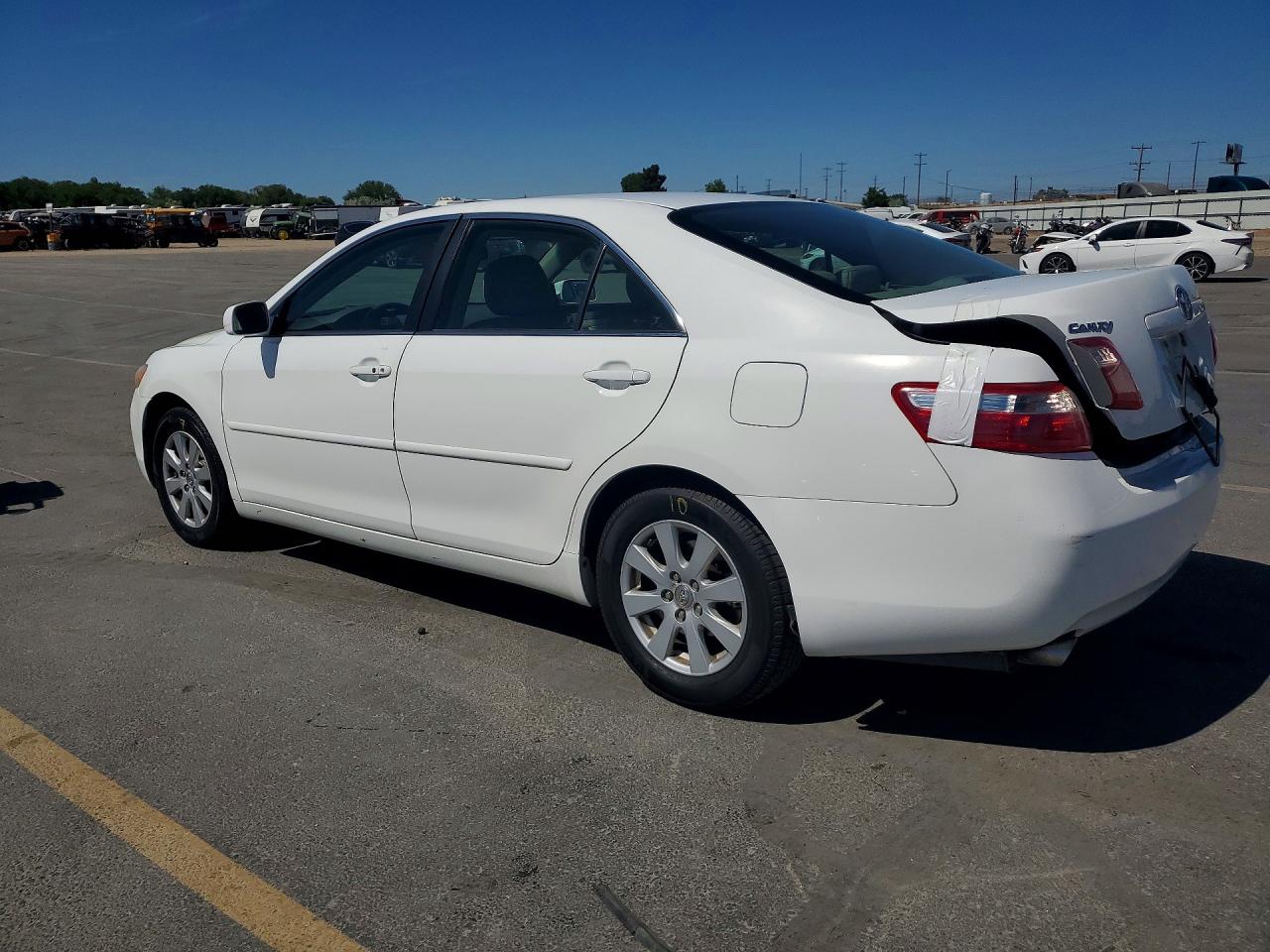 2009 TOYOTA CAMRY XLE V6 photo 2