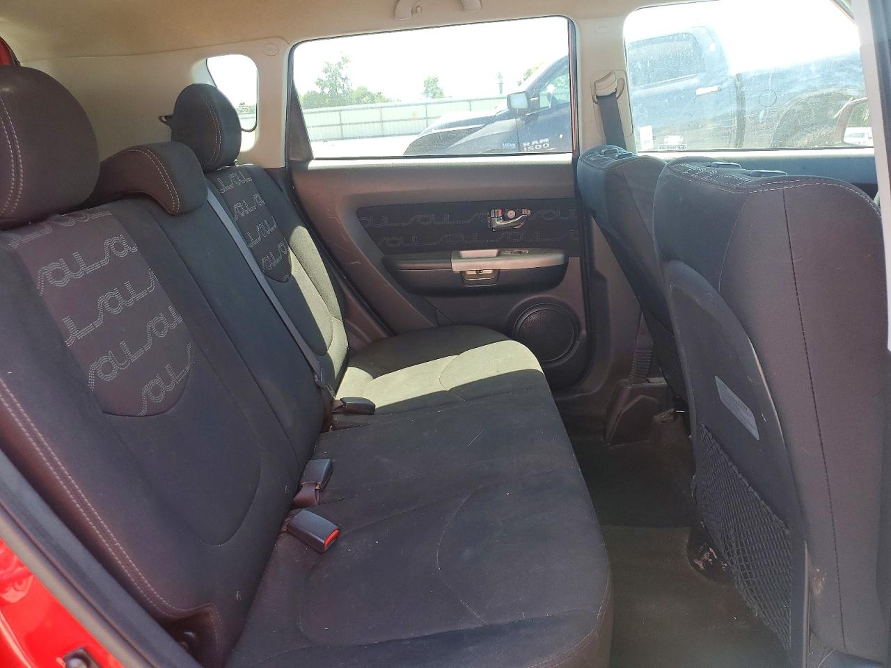 2012 KIA SOUL + photo 31