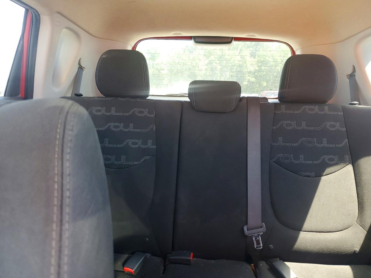 2012 KIA SOUL + photo 28