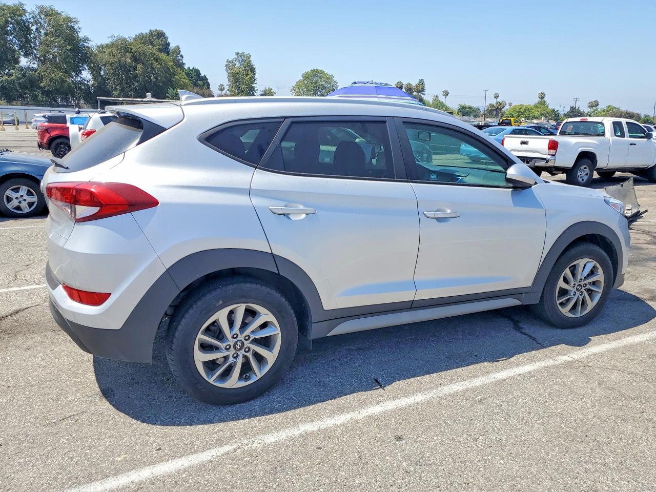 2018 HYUNDAI TUCSON SEL photo 3