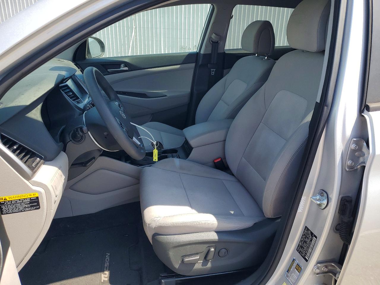 2018 HYUNDAI TUCSON SEL photo 7