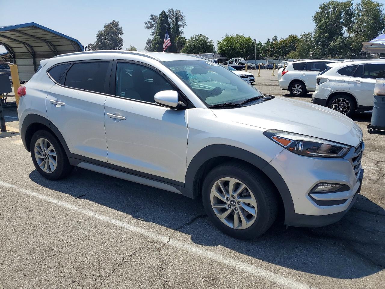 2018 HYUNDAI TUCSON SEL photo 4