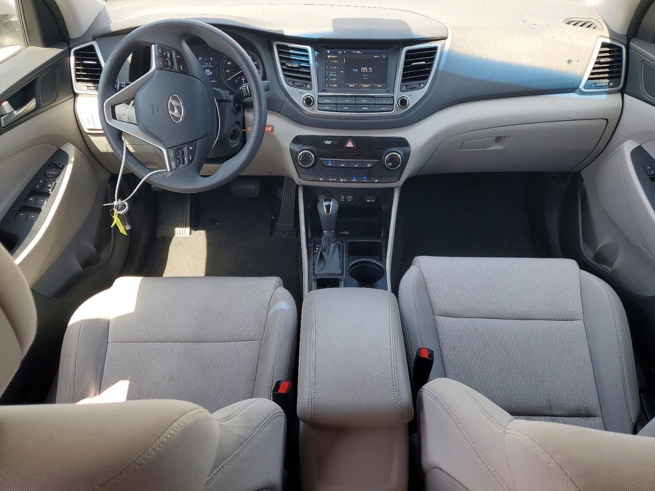 2018 HYUNDAI TUCSON SEL photo 8