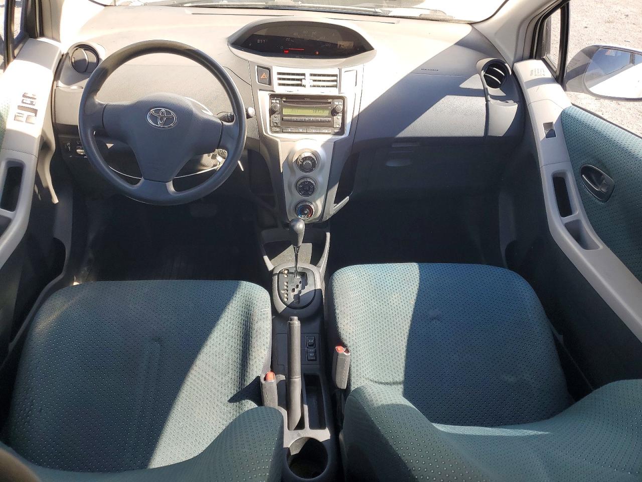 2008 TOYOTA YARIS BASE photo 22