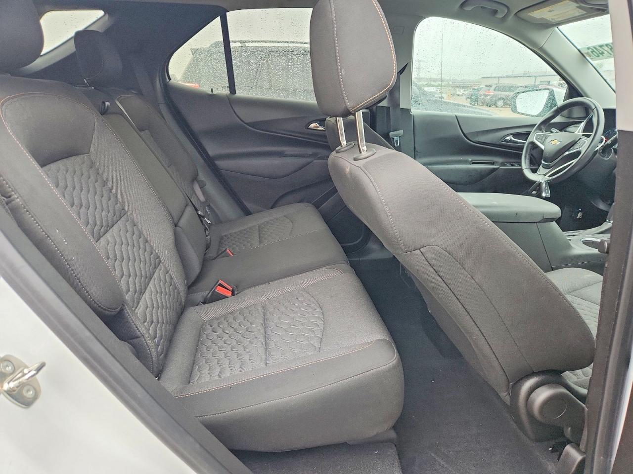 2019 CHEVROLET EQUINOX LT photo 28