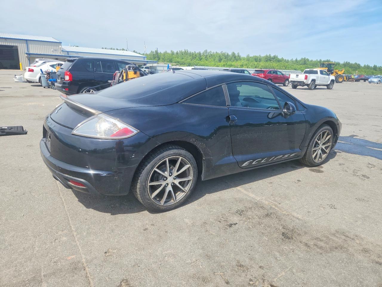 2011 MITSUBISHI ECLIPSE GS SPORT photo 3