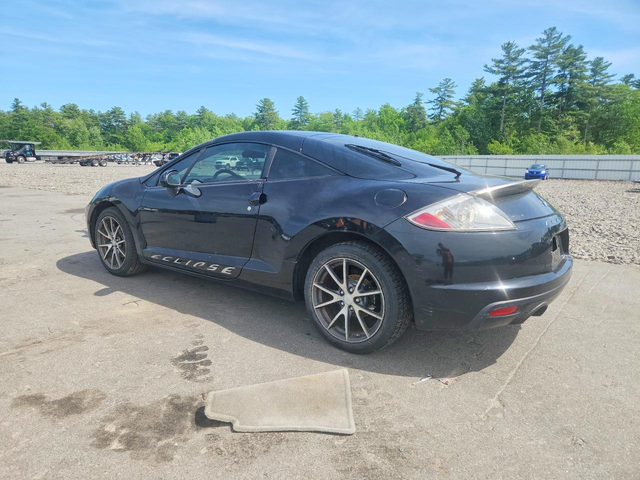 2011 MITSUBISHI ECLIPSE GS SPORT photo 2