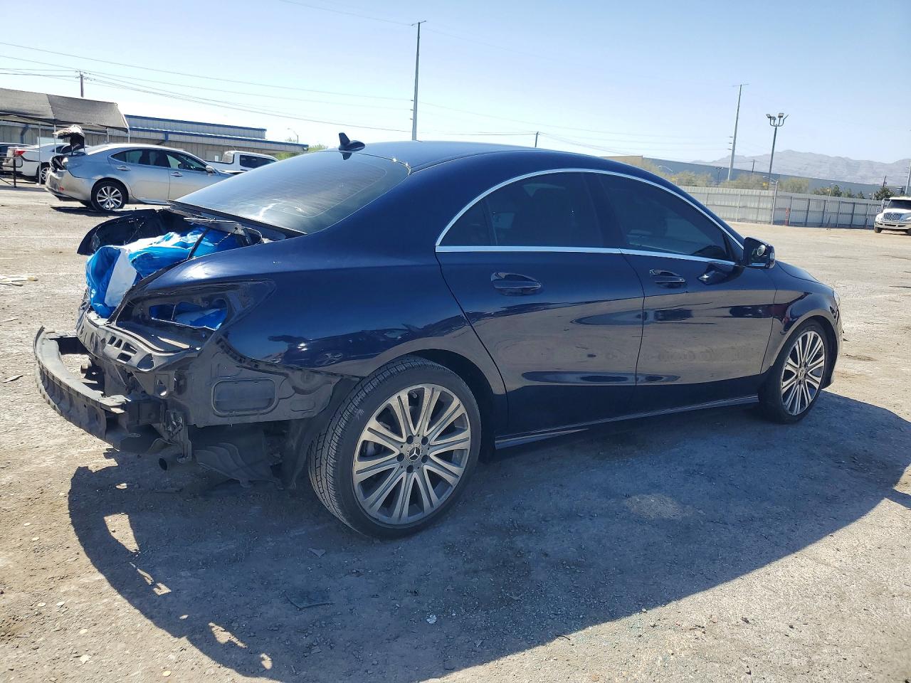 2018 MERCEDES-BENZ CLA 250 photo 5
