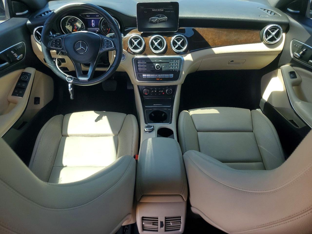 2018 MERCEDES-BENZ CLA 250 photo 15