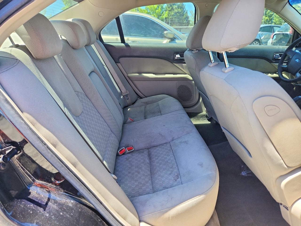 2010 FORD FUSION SE photo 19