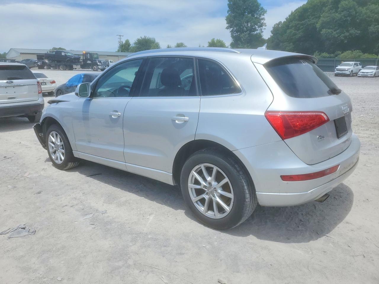 2010 AUDI Q5 PREMIUM PLUS photo 4