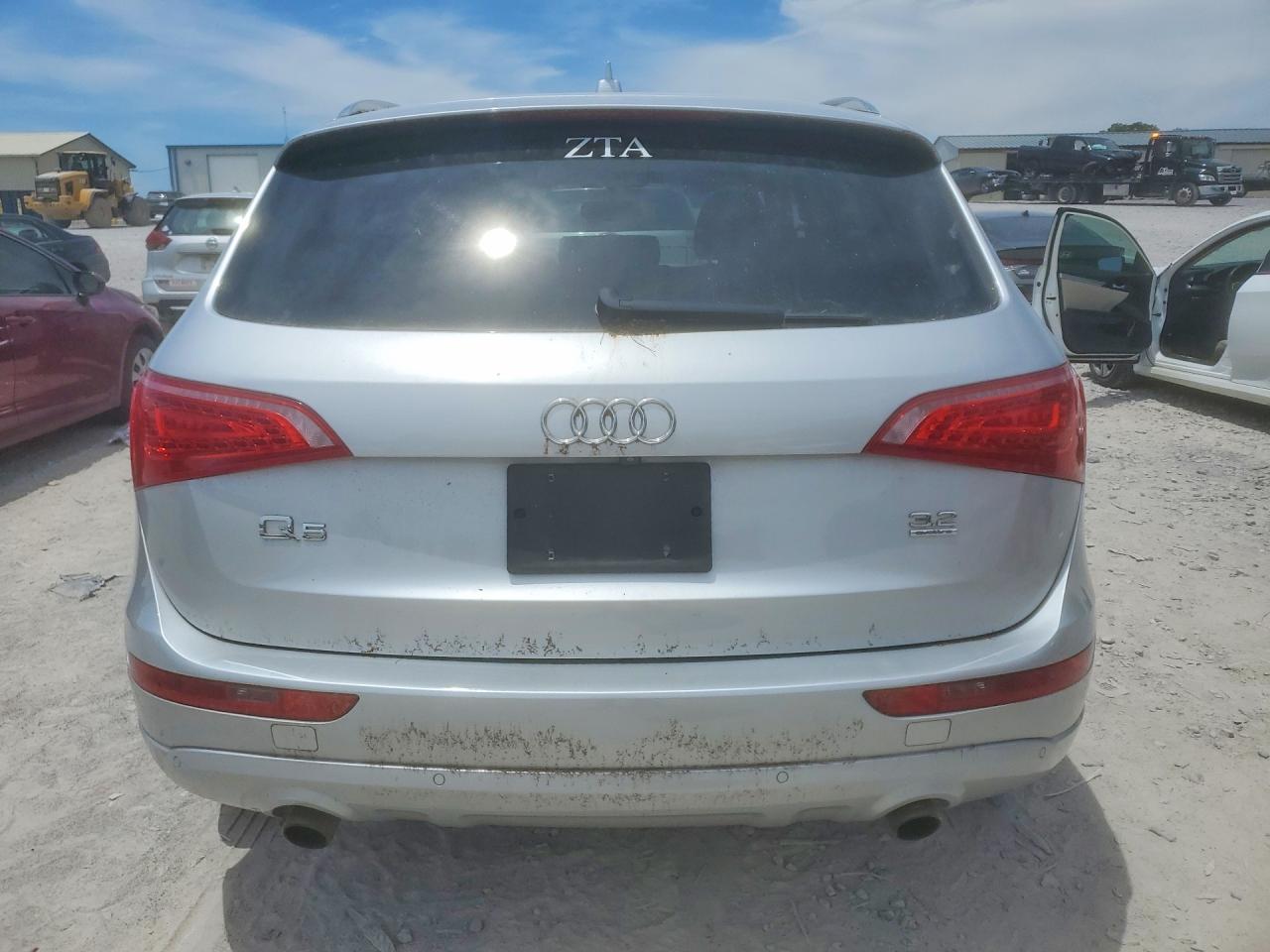 2010 AUDI Q5 PREMIUM PLUS photo 16