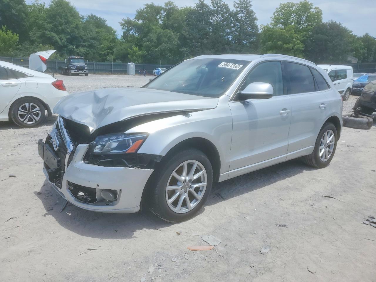 2010 AUDI Q5