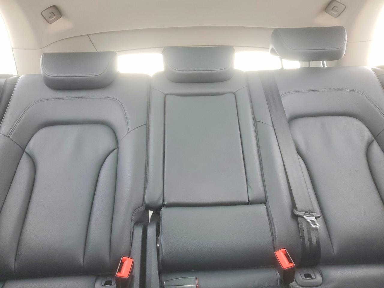 2010 AUDI Q5 PREMIUM PLUS photo 28