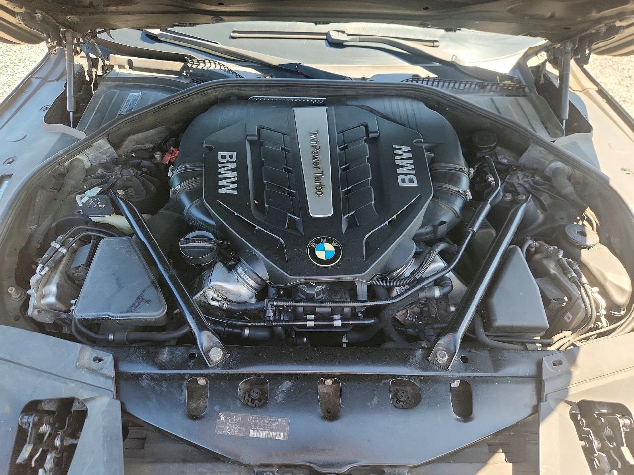 2013 BMW 750 LXI photo 21