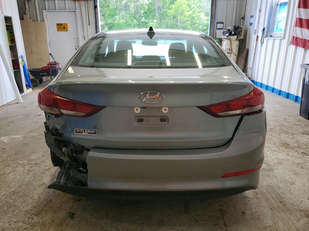 2018 HYUNDAI ELANTRA SEL photo 6