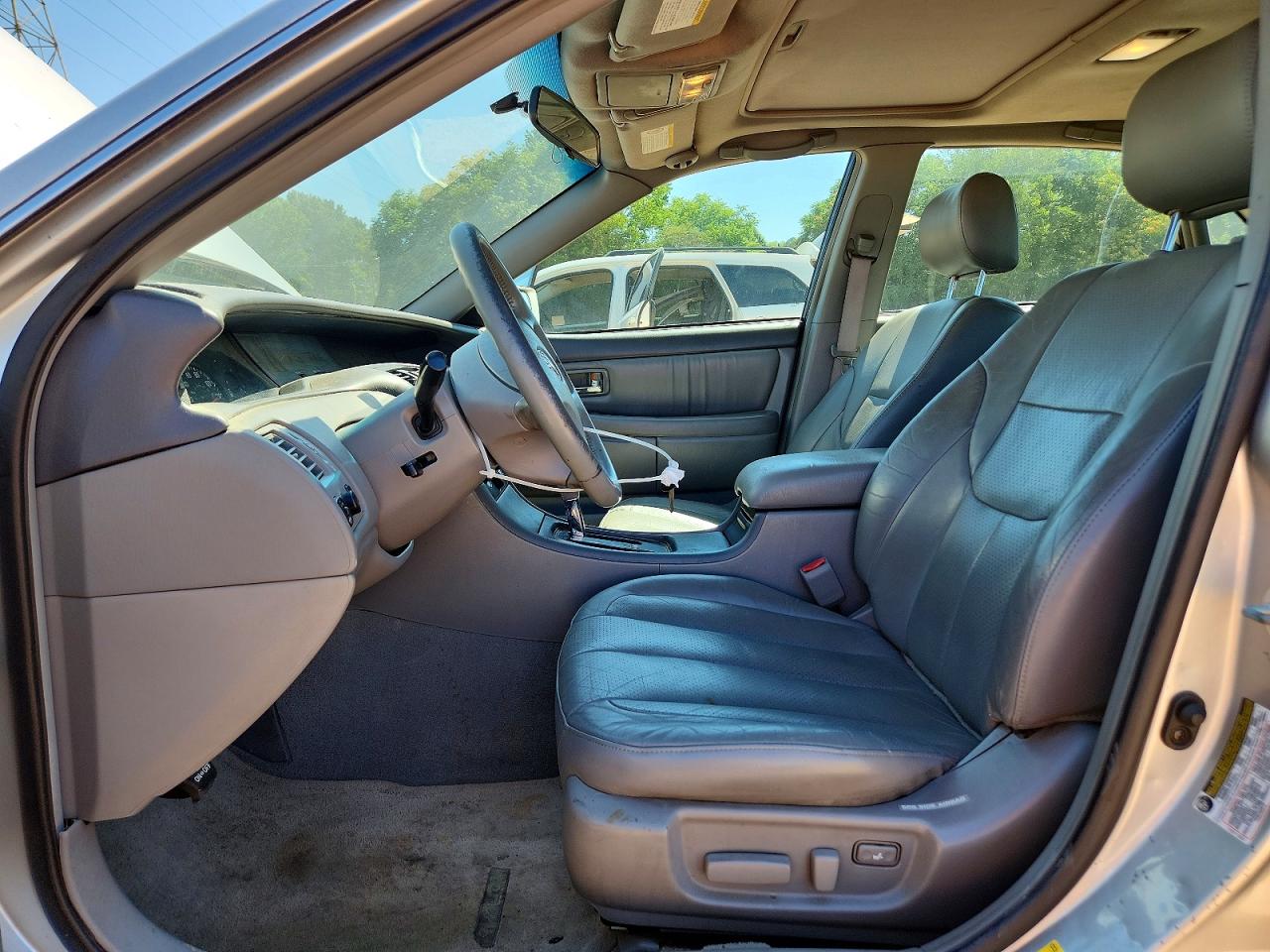 2004 TOYOTA AVALON XL photo 7