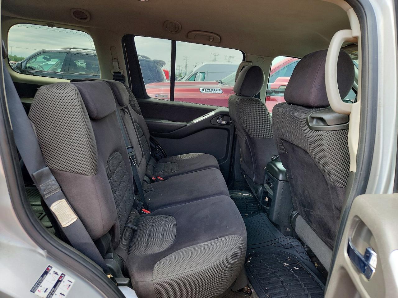 2008 NISSAN PATHFINDER S photo 28