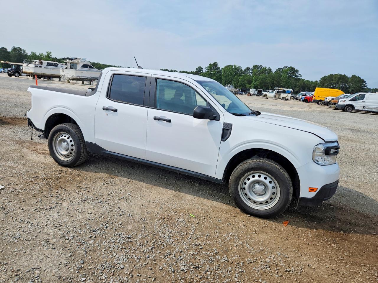 2024 FORD MAVERICK XL photo 4