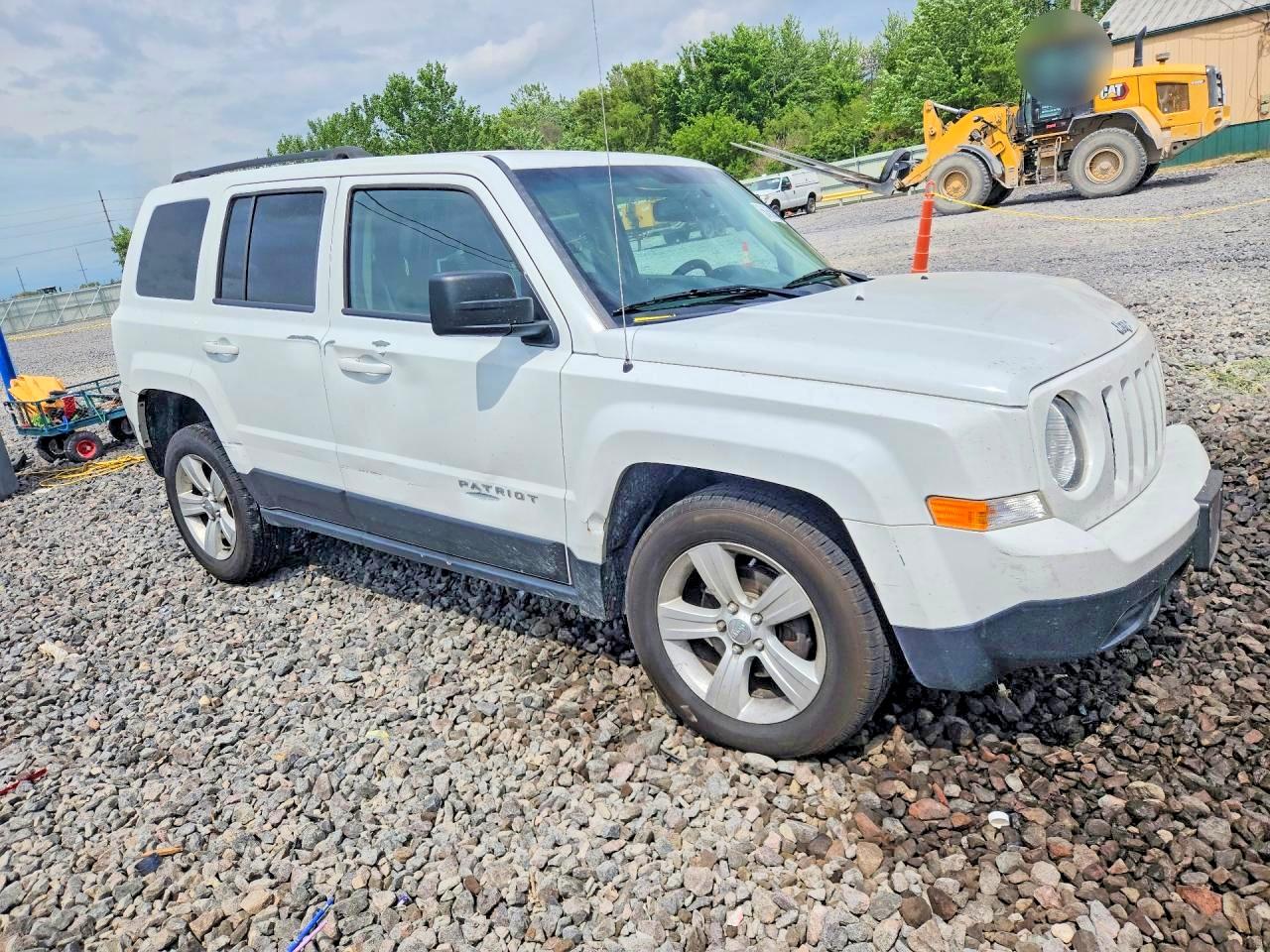 2015 JEEP PATRIOT SPORT photo 7