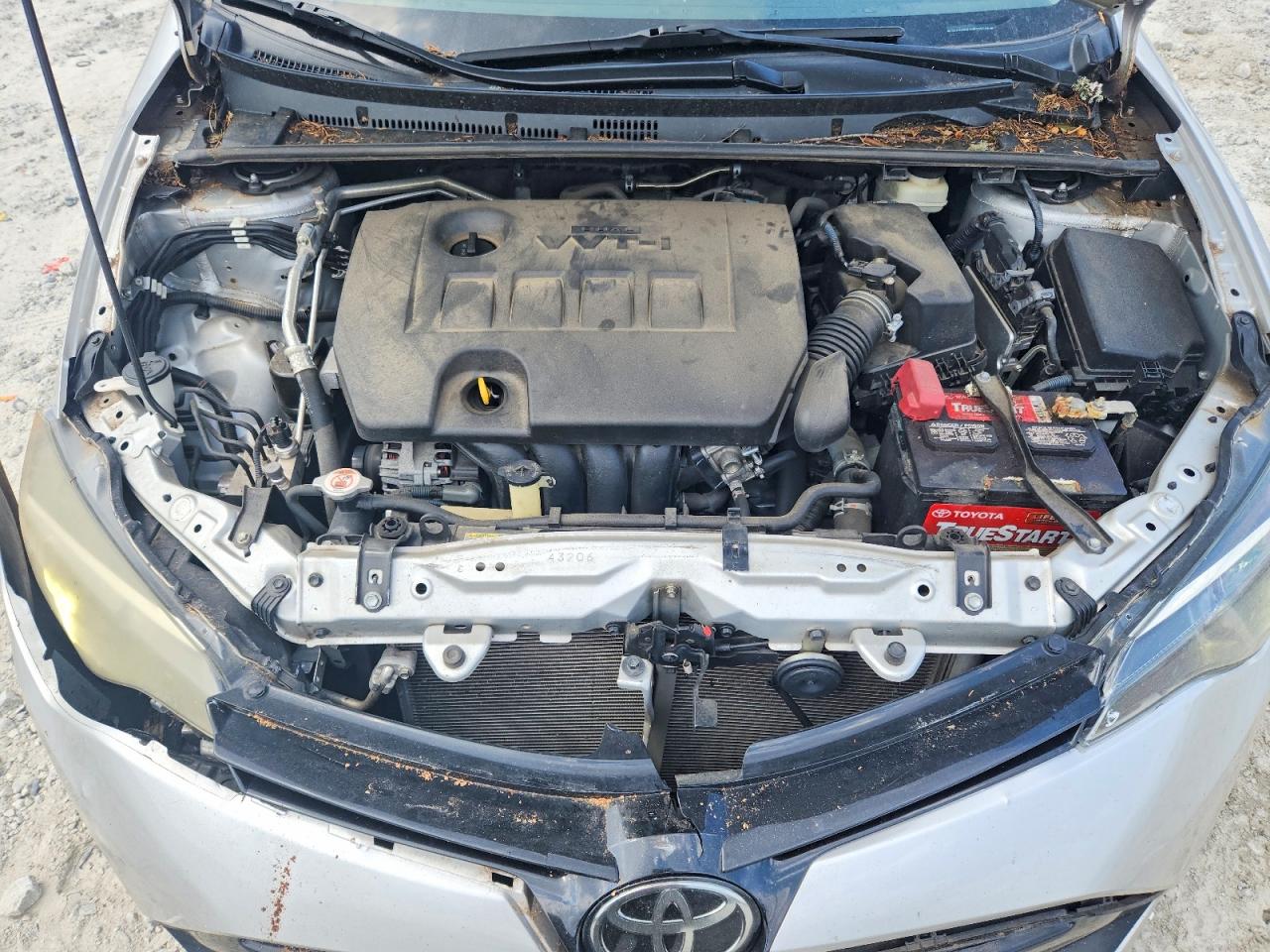 2017 TOYOTA COROLLA LE photo 31
