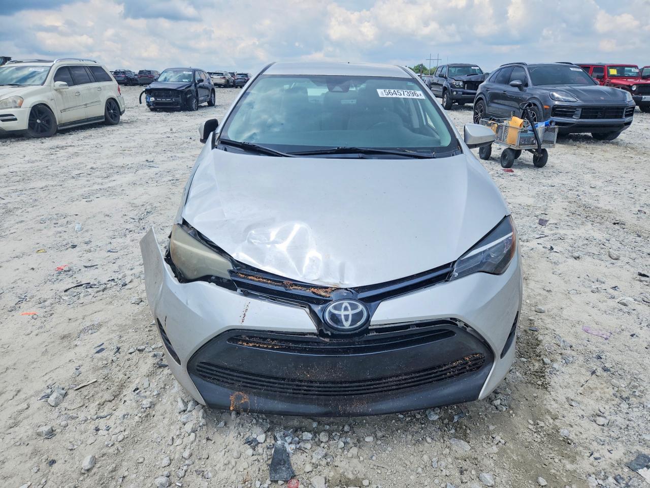 2017 TOYOTA COROLLA LE photo 13