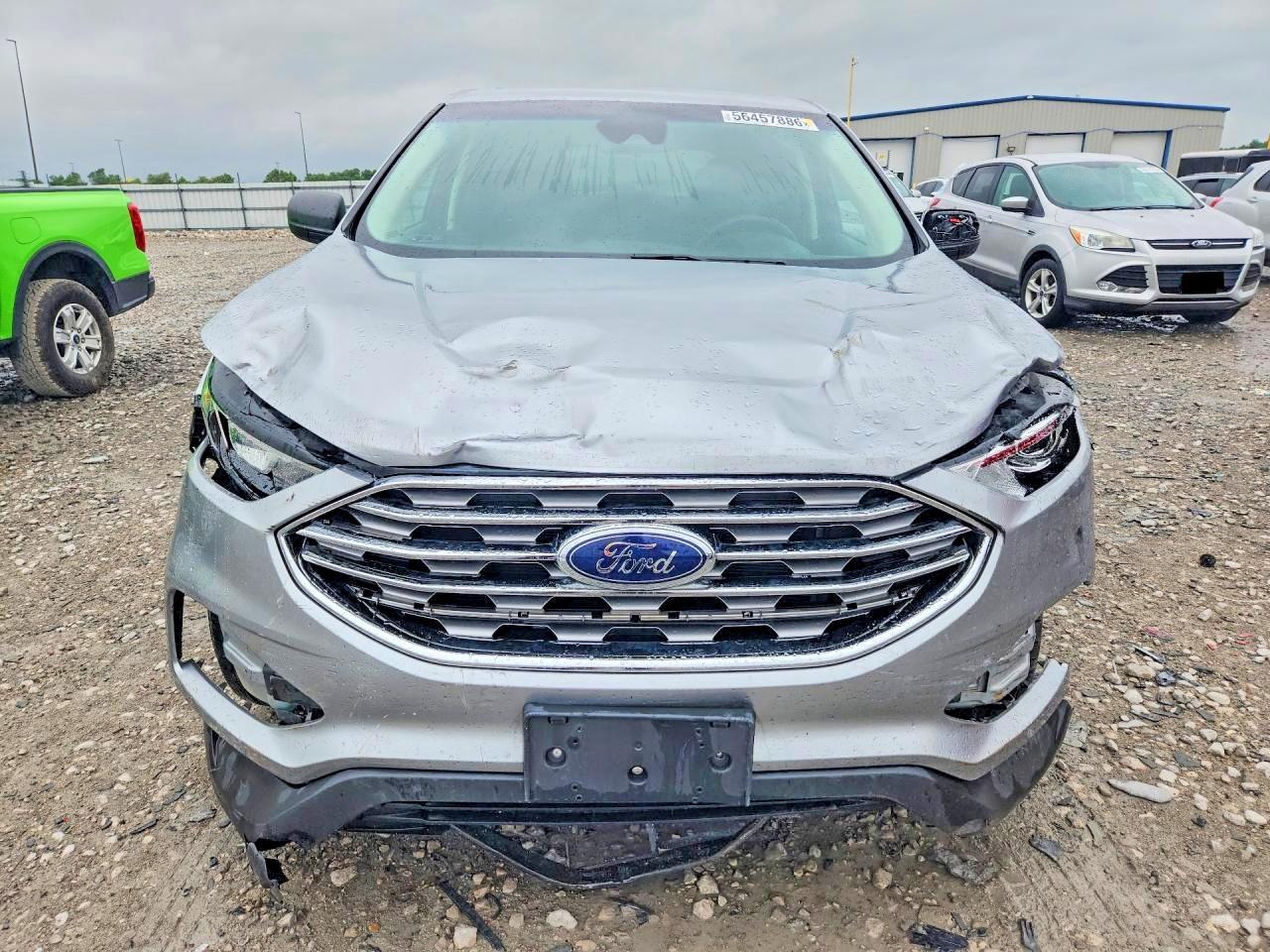 2020 FORD EDGE SE photo 9