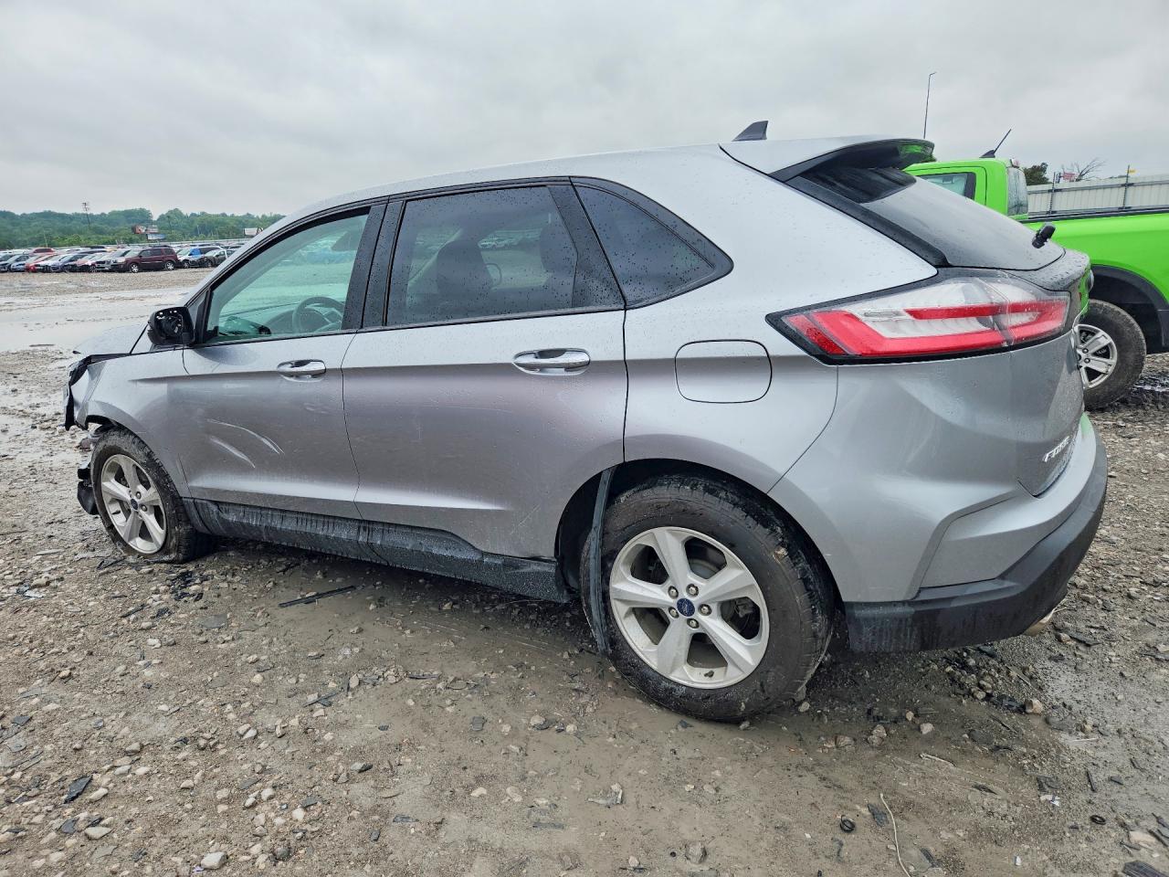 2020 FORD EDGE SE photo 3