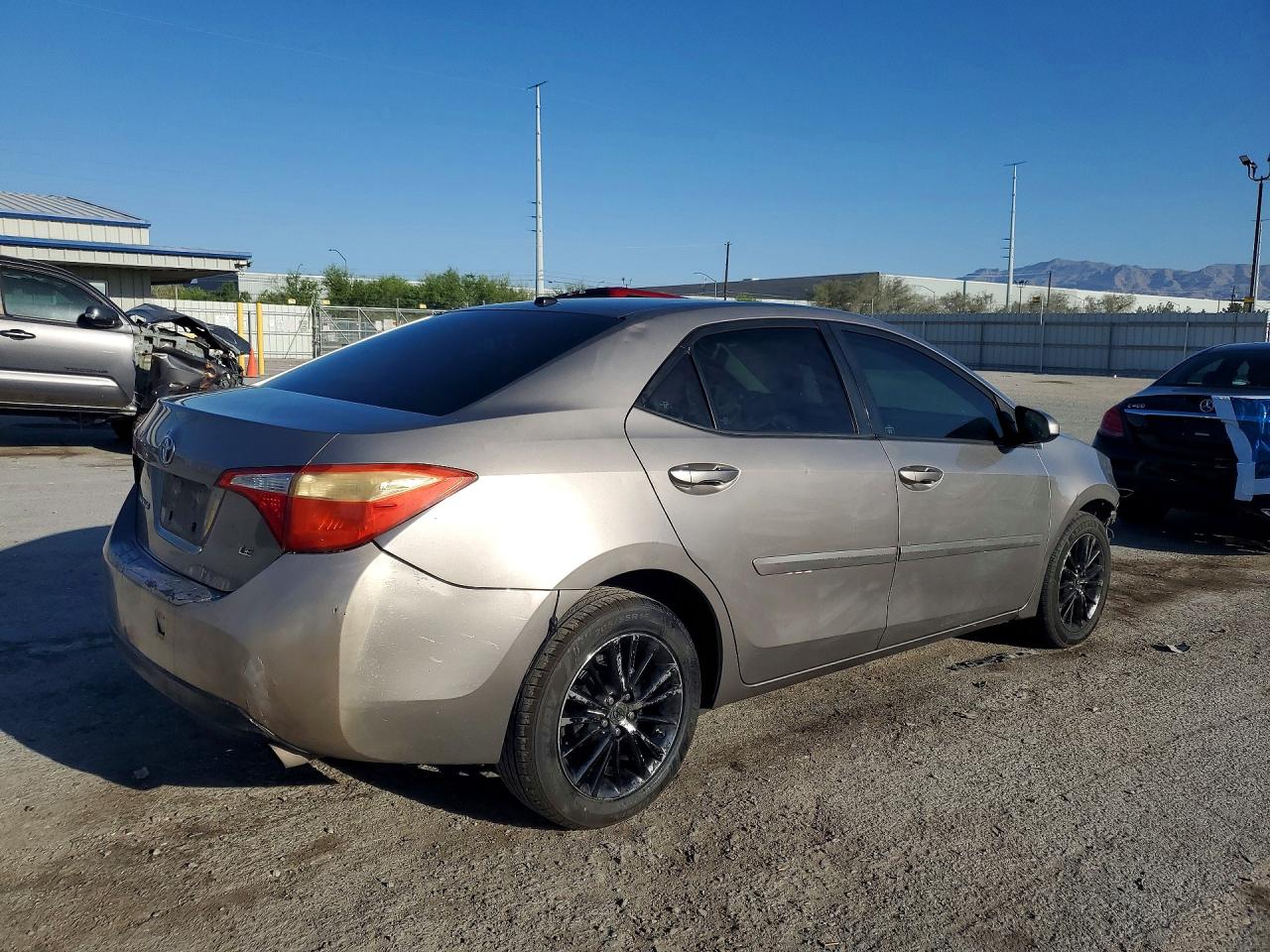 2016 TOYOTA COROLLA LE PLUS photo 7