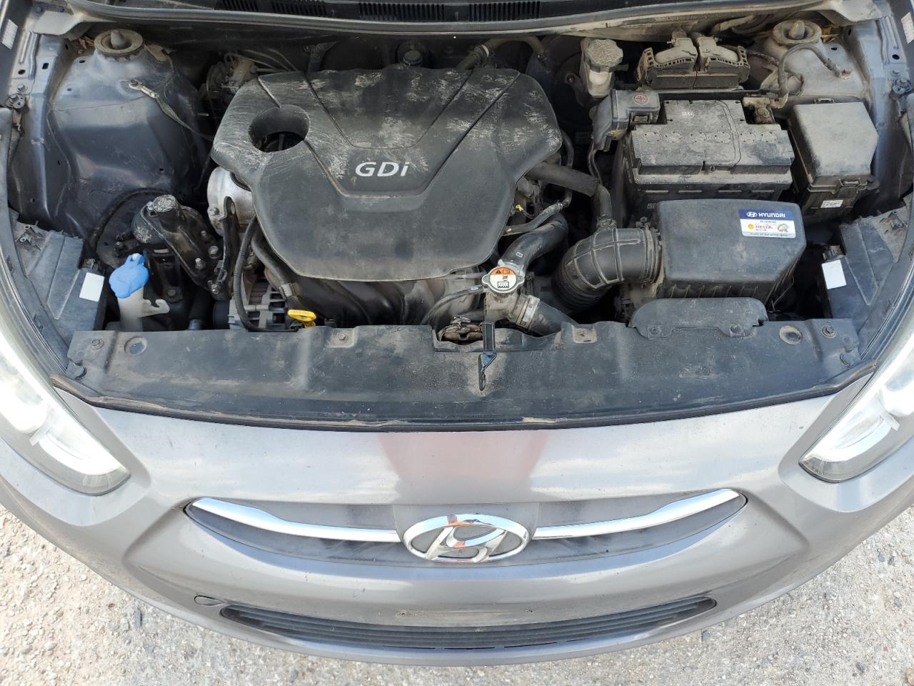 2016 HYUNDAI ACCENT SE photo 31