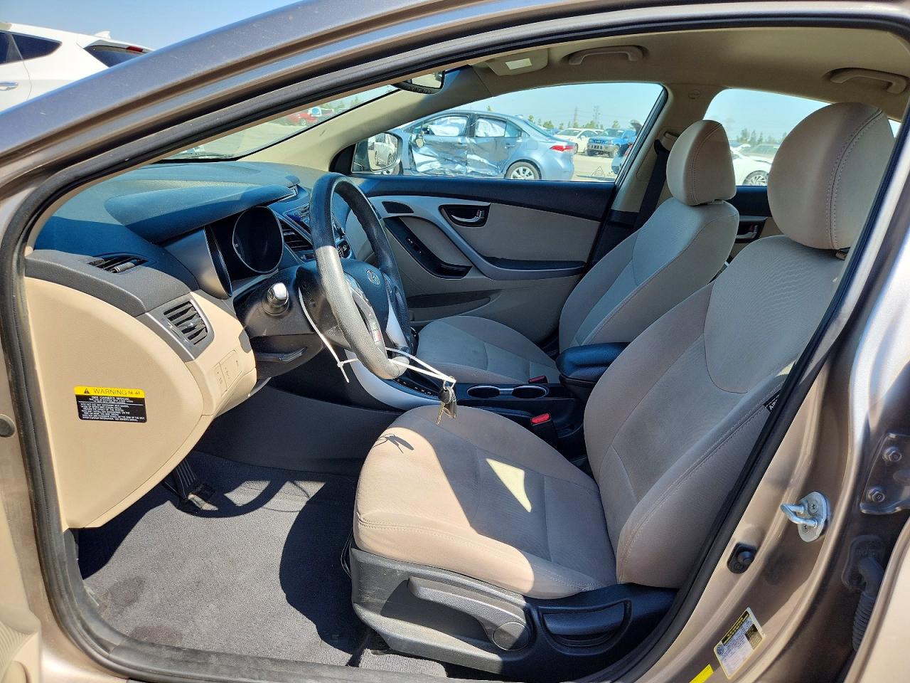 2014 HYUNDAI ELANTRA SE photo 13