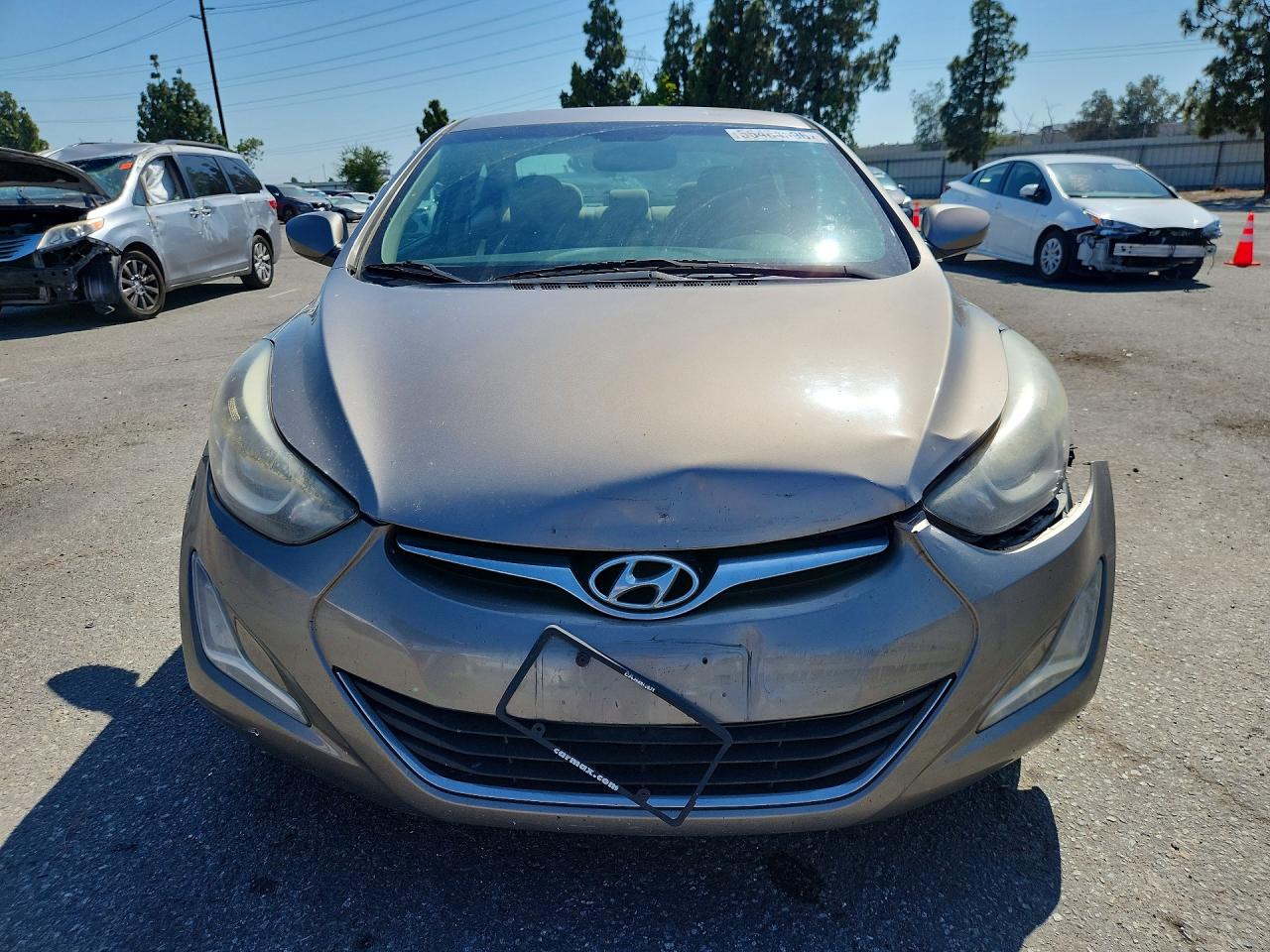 2014 HYUNDAI ELANTRA SE photo 9